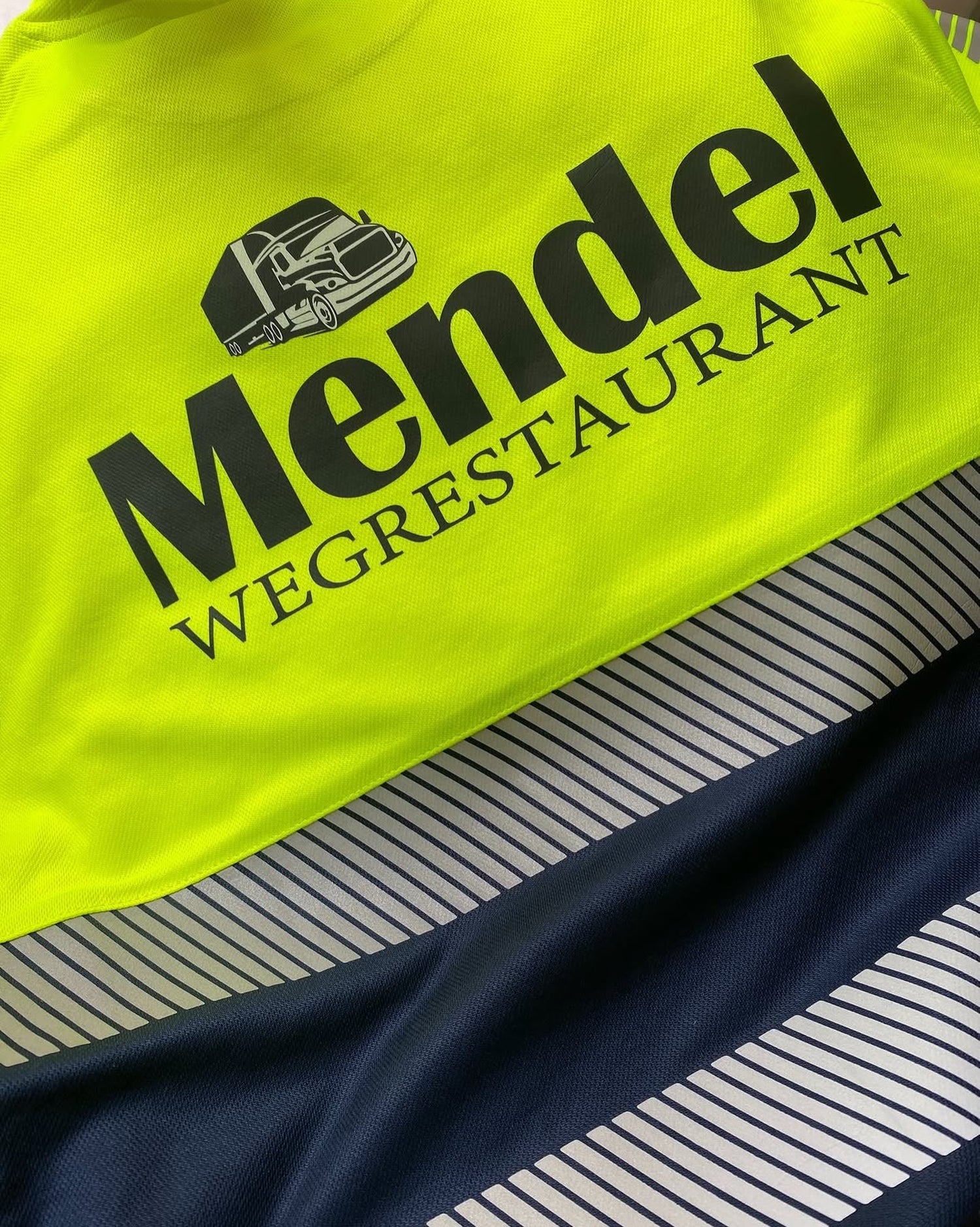 Kleding laten bedrukken voor bedrijfskleding, werkkleding en promotiekleding